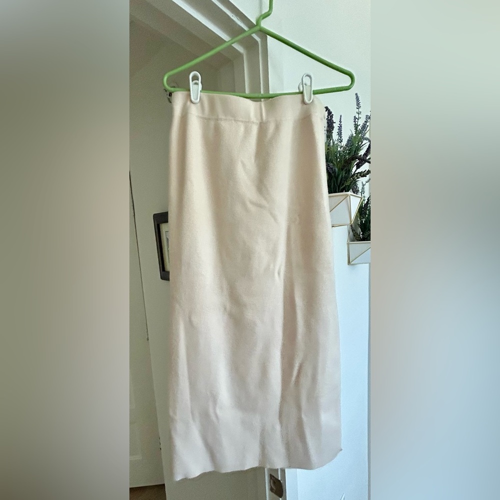 Mango Cream Pencil Skirt